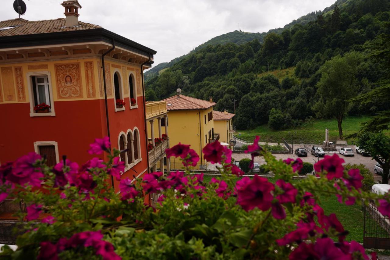 Hotel Baldo Ferrara di Monte Baldo Kültér fotó